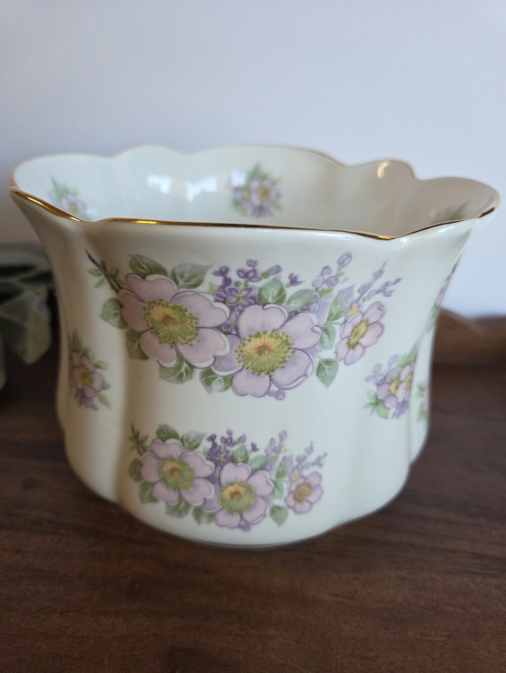 Royal Tara Floral Irish Bone China Scalloped Planter Pot
